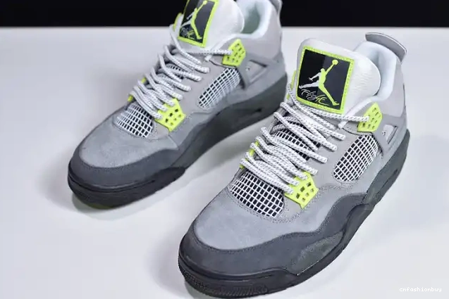 SE CT5342-007 Neon 4 Air Jordan 0615